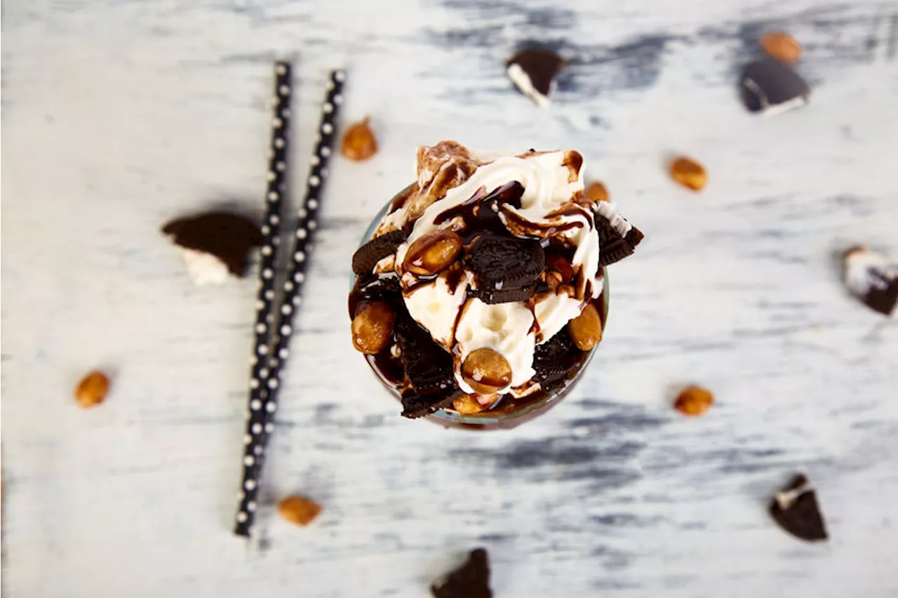 Rich and gooey hot marshmallow fudge sundaes