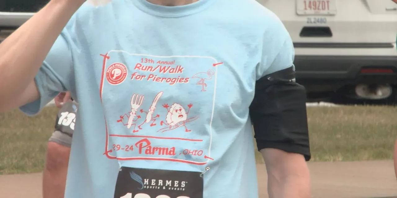 Parma Walk/ Run for Pierogi brings out large crowd despite the rain