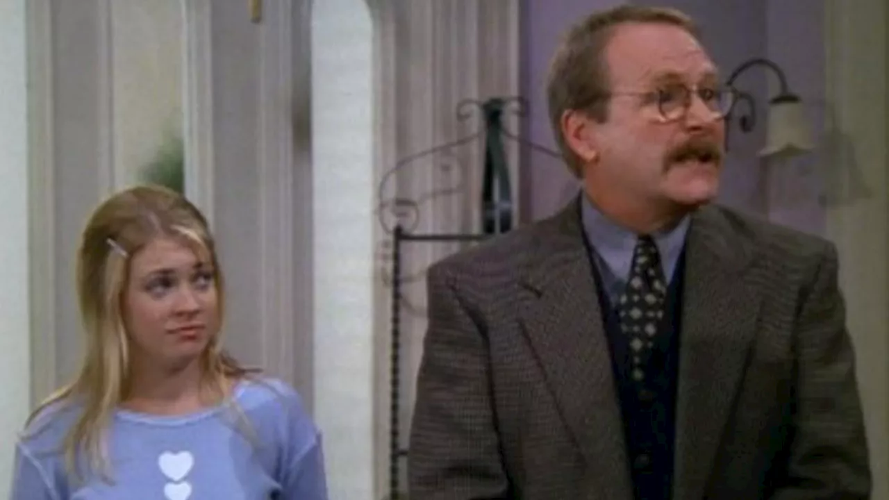 Sabrina the Teenage Witch Star Melissa Joan Hart Pays Tribute to Martin Mull