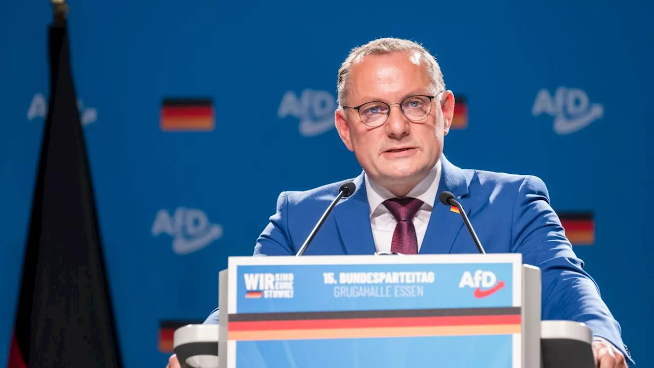 Treffen in Essen: AfD-Parteitag bestätigt Chrupalla und Weidel als Vorsitzende