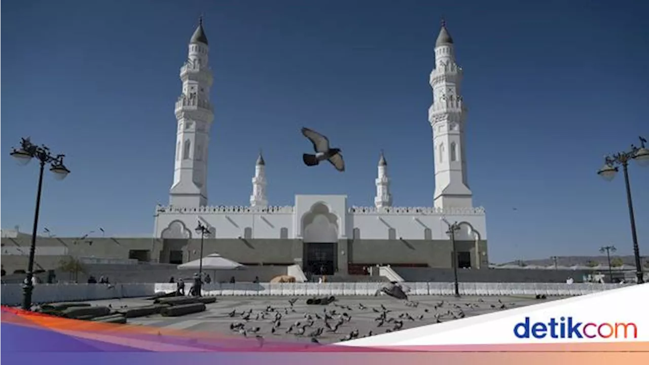 Mengunjungi Masjid Quba, Masjid Pertama yang Dibangun Rasulullah