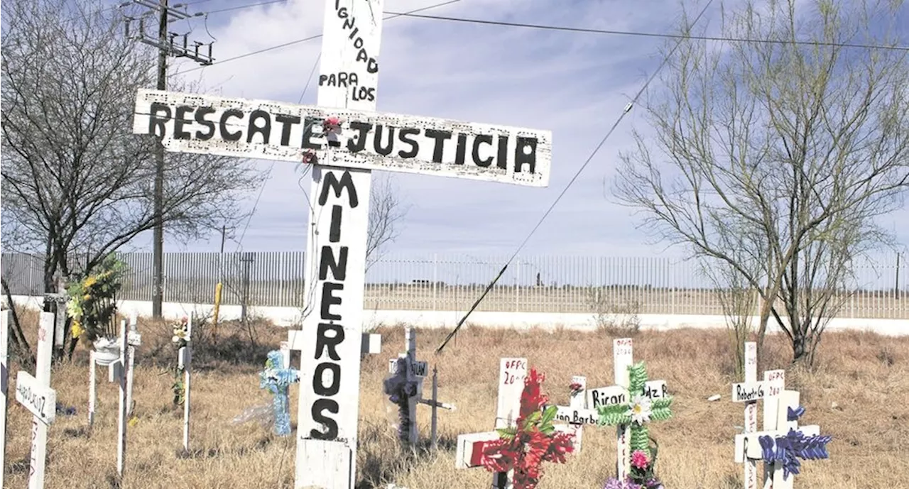 Extraen los primeros restos de Pasta de Conchos, aseguran familias; autoridades no han confirmado