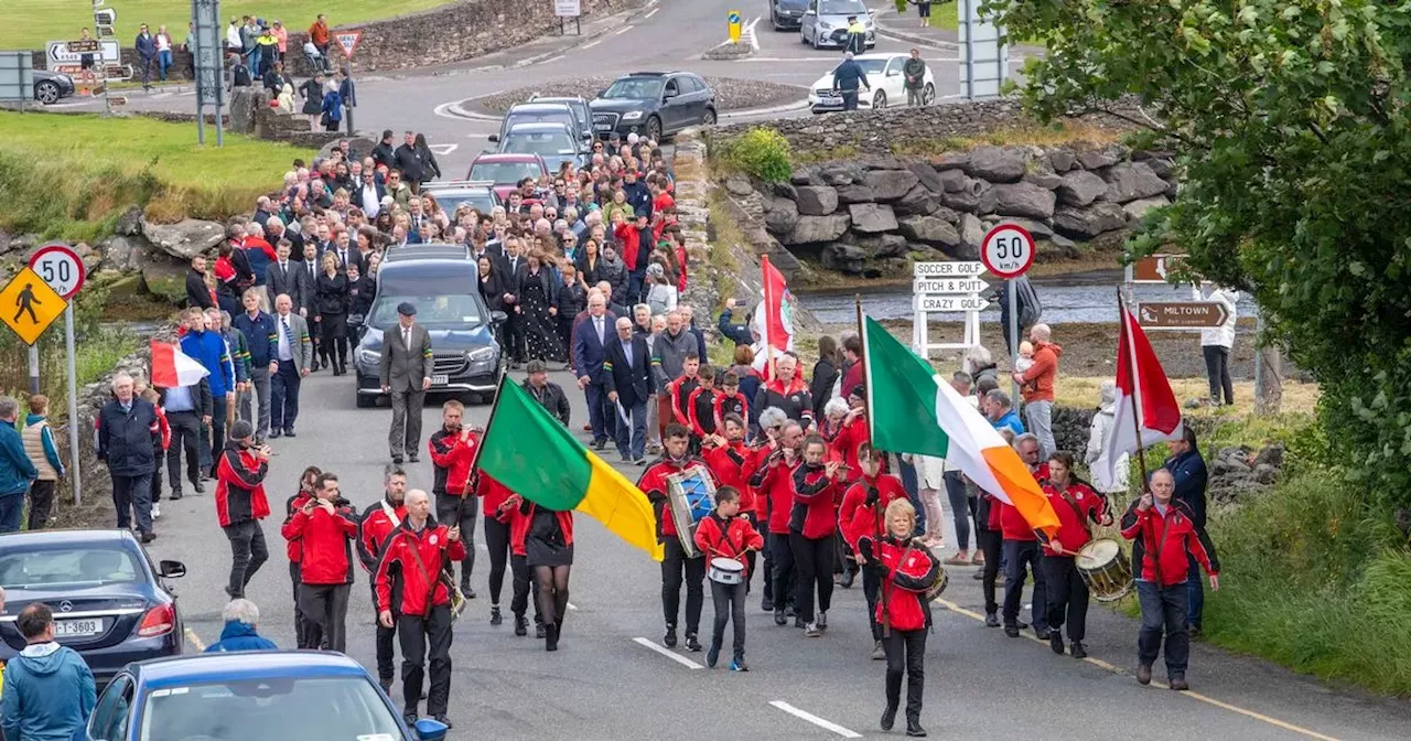 Micheal O Muircheartaigh was like ‘grandfather’ to Irish nation, funeral hears