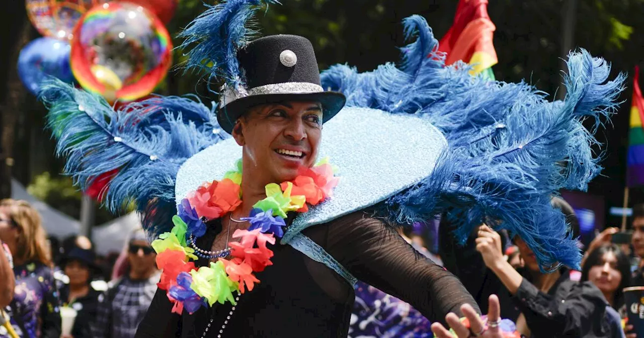 Marchas del orgullo LGBTQ festejan la diversidad en América Latina, pero exigen más derechos