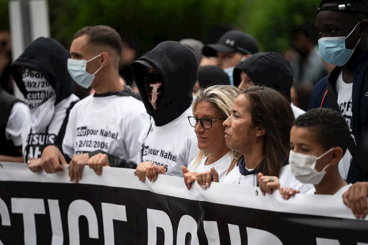 A la marche pour Nahel : « Les jeunes, réveillez-vous, ça vote demain ...