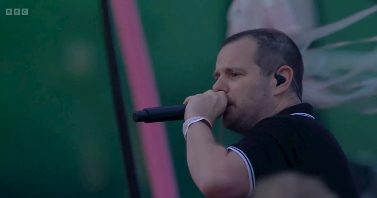 Fans tell The Streets' Mike Skinner 'stop' as they hail 'phenomenal' set