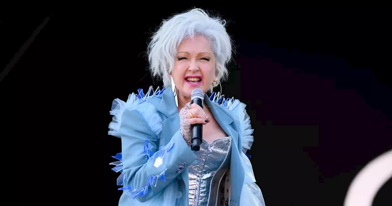 Glastonbury fans say 'give her some respect' as Cyndi Lauper detail stuns