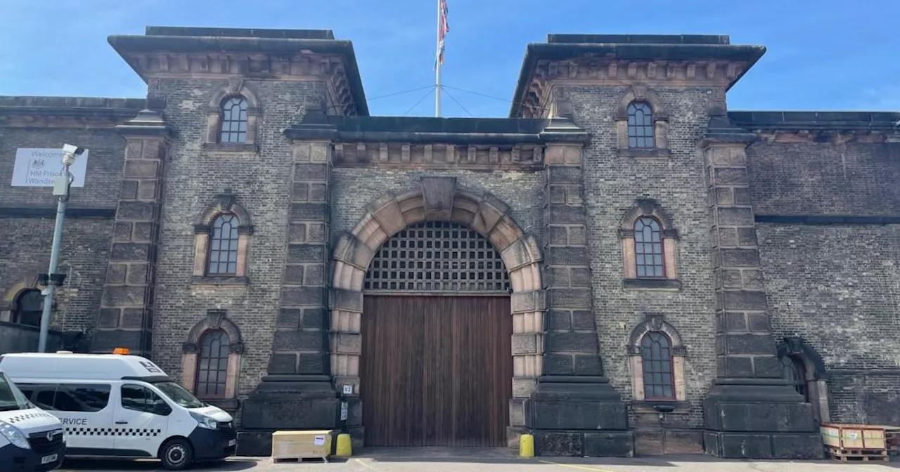 Wandsworth prison guard video leads to woman arrested for 'misconduct'