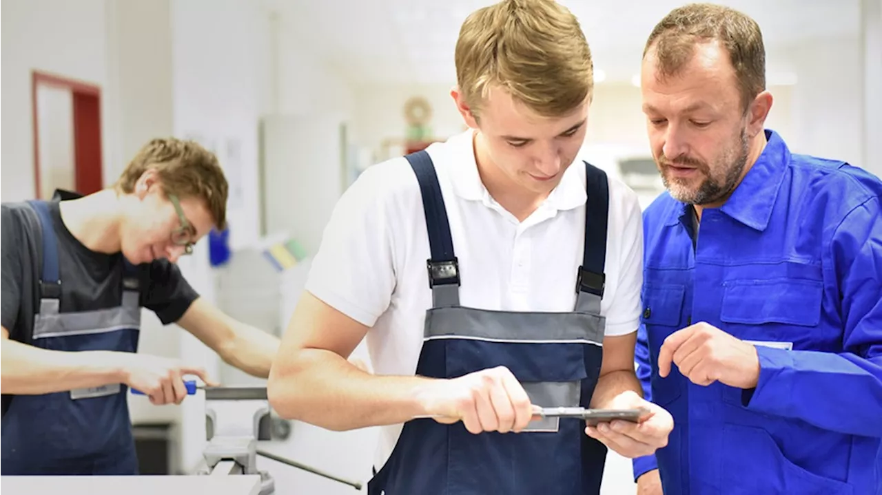 MV zahlt 120 Euro für eine Woche Ferienpraktikum im Handwerk