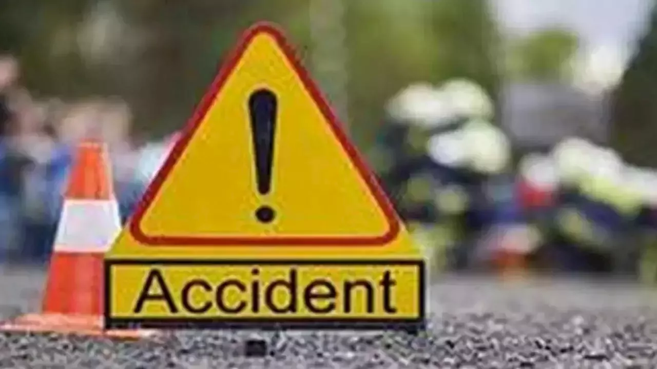 Mumbai Accident: समृद्धि एक्सप्रेसवे पर भीषण सड़क हादसा, 7 लोगों की दर्दनाक मौत और 5 घायल