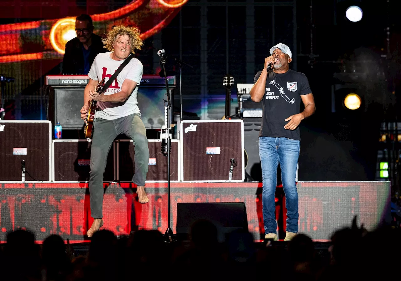 Darius Rucker, Hootie and the Blowfish ride coasters at Hershey Park before concert on Friday night