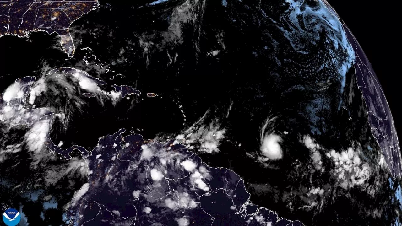 Tormenta tropical “Beryl” avanza hacia sureste del Caribe y amenaza con convertirse en huracán