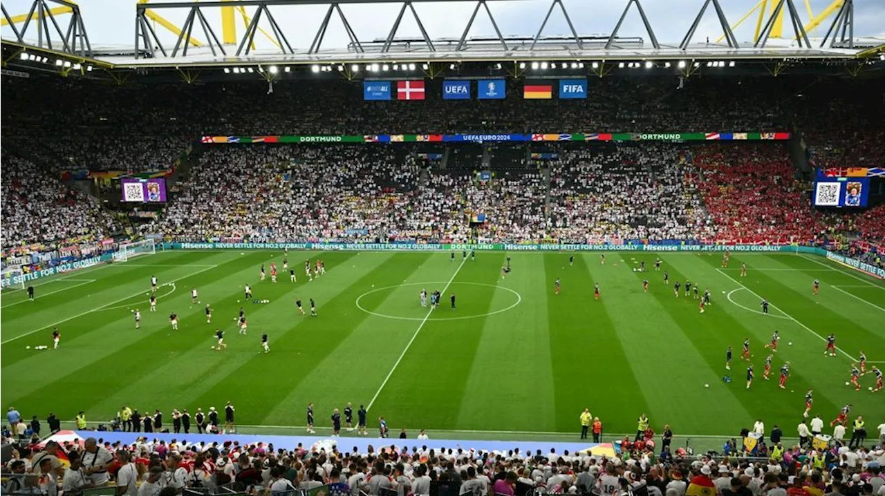 Deutschland gegen Dänemark: Person auf Stadiondach sorgt für Polizeieinsatz