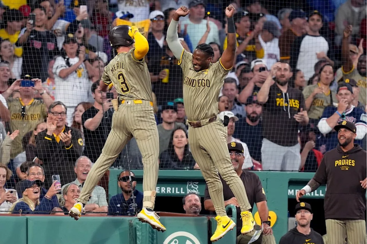 Nine-run inning lifts Padres past Red Sox