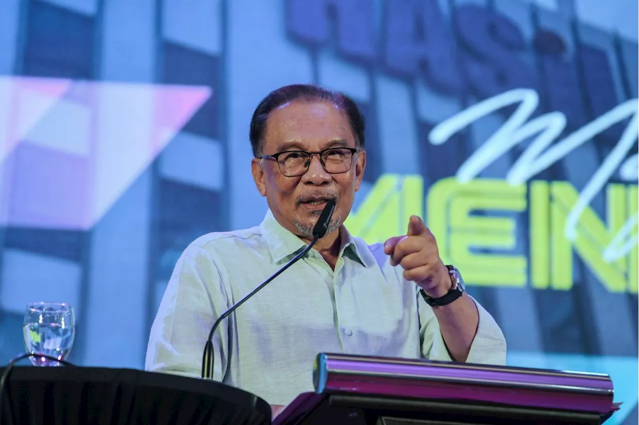 Govt yet to decide on RON95 petrol subsidy rationalisation, says Anwar