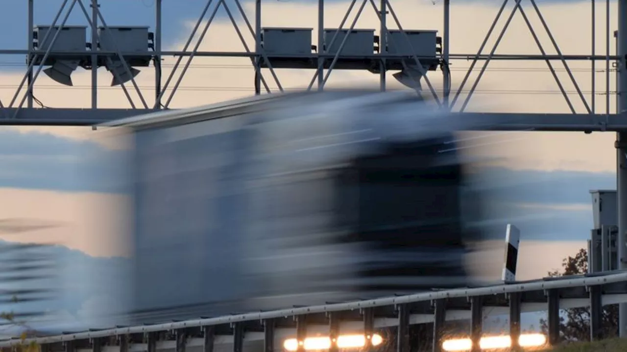 Verkehr: Lkw-Maut wird ausgeweitet - Ausnahmen für Handwerker