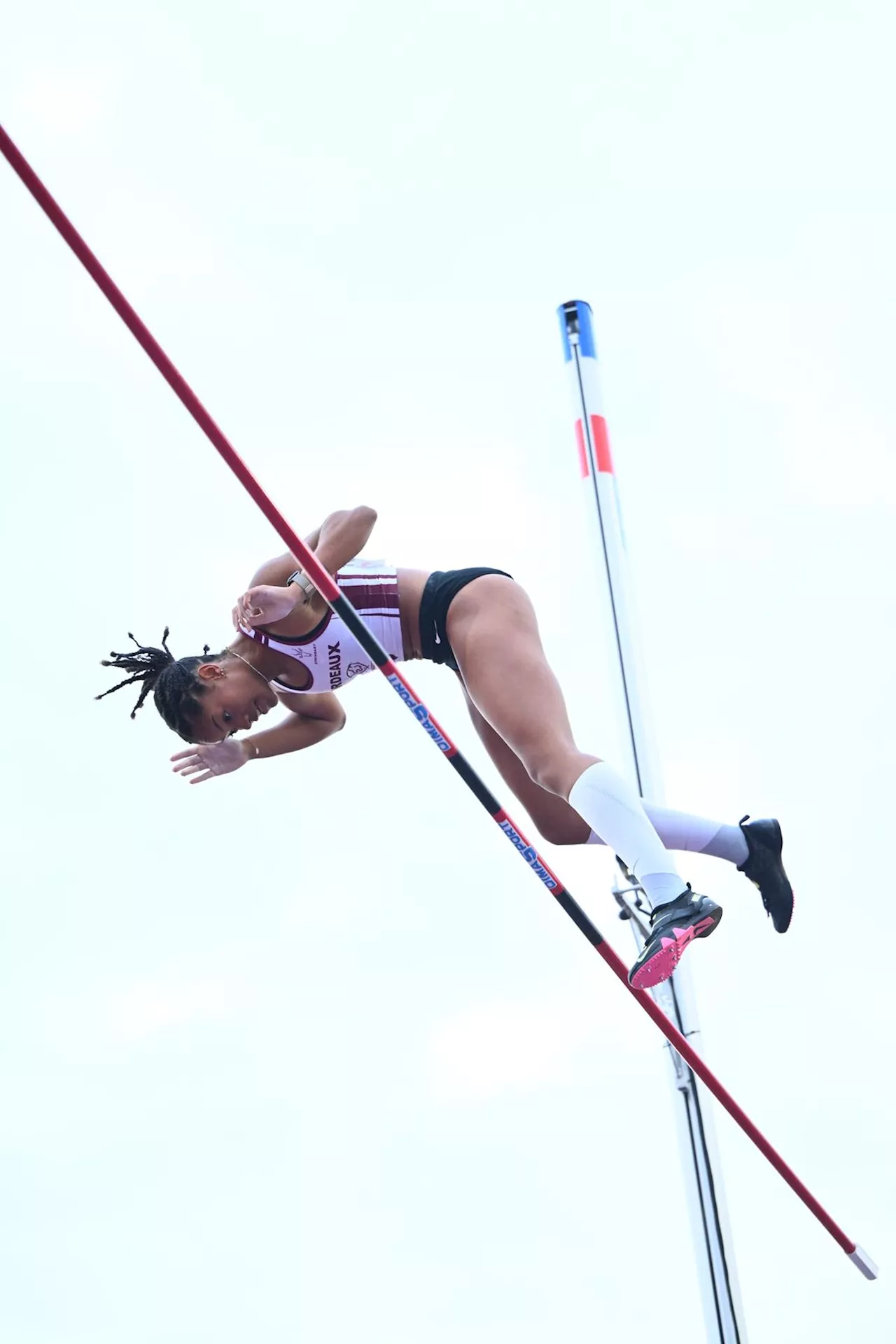 Athlétisme : à Angers, un titre et sûrement les Jeux pour Marie-Julie Bonnin, pas d’exploit pour Teddy Tamgho,