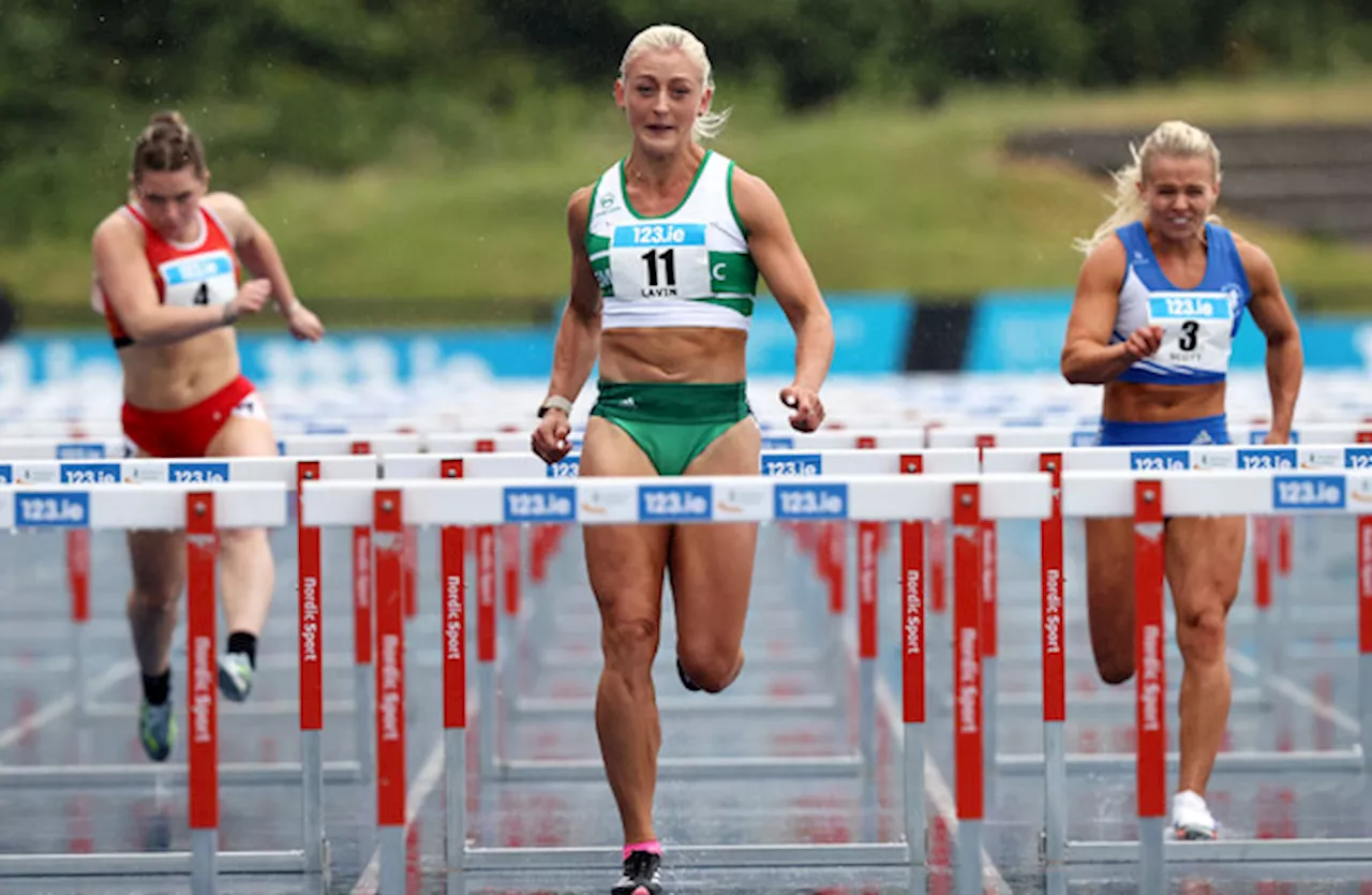 Sarah Lavin impresses to retain 100m hurdles title