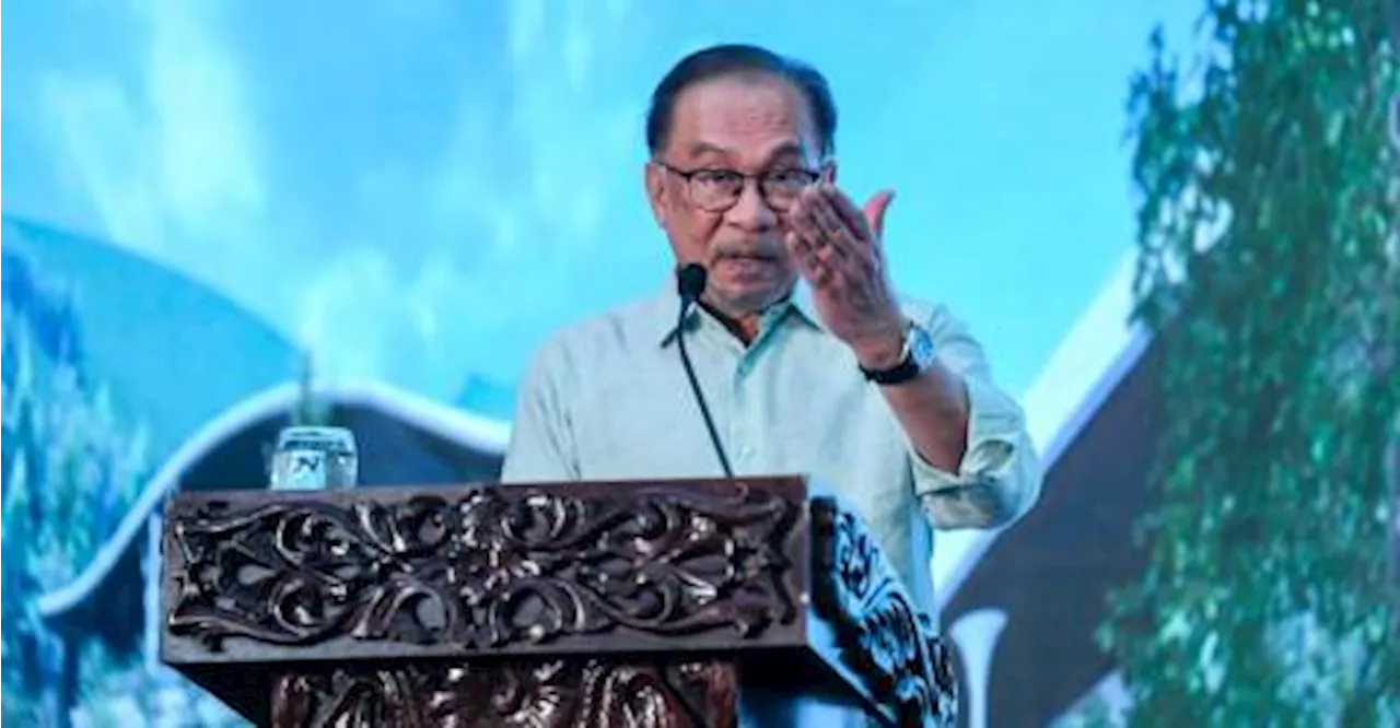 Anwar pledges to continue Karpal’s legacy, vision in defending Malaysians’ rights