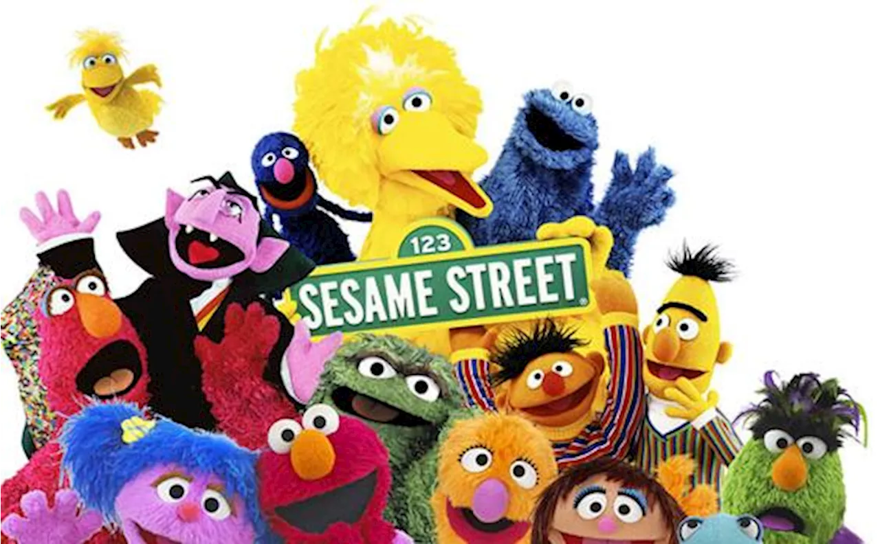 Elmo, Ernie dan Bert yang Merupakan Karakter Sesame Street Sambangi Jakarta untuk Bertemu Penggemar