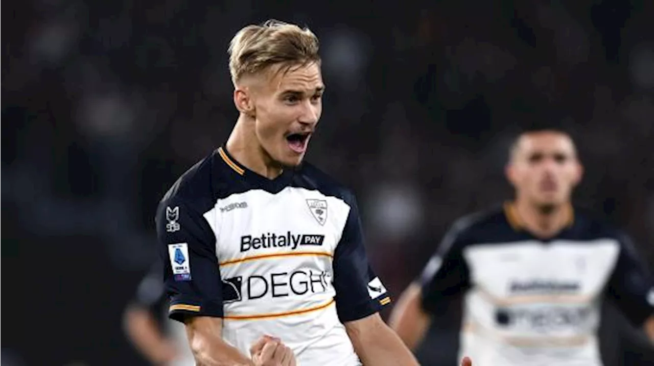 Dopo il Lecce Almqvist potrebbe tornare in Serie A: l'esterno piace alla Fiorentina