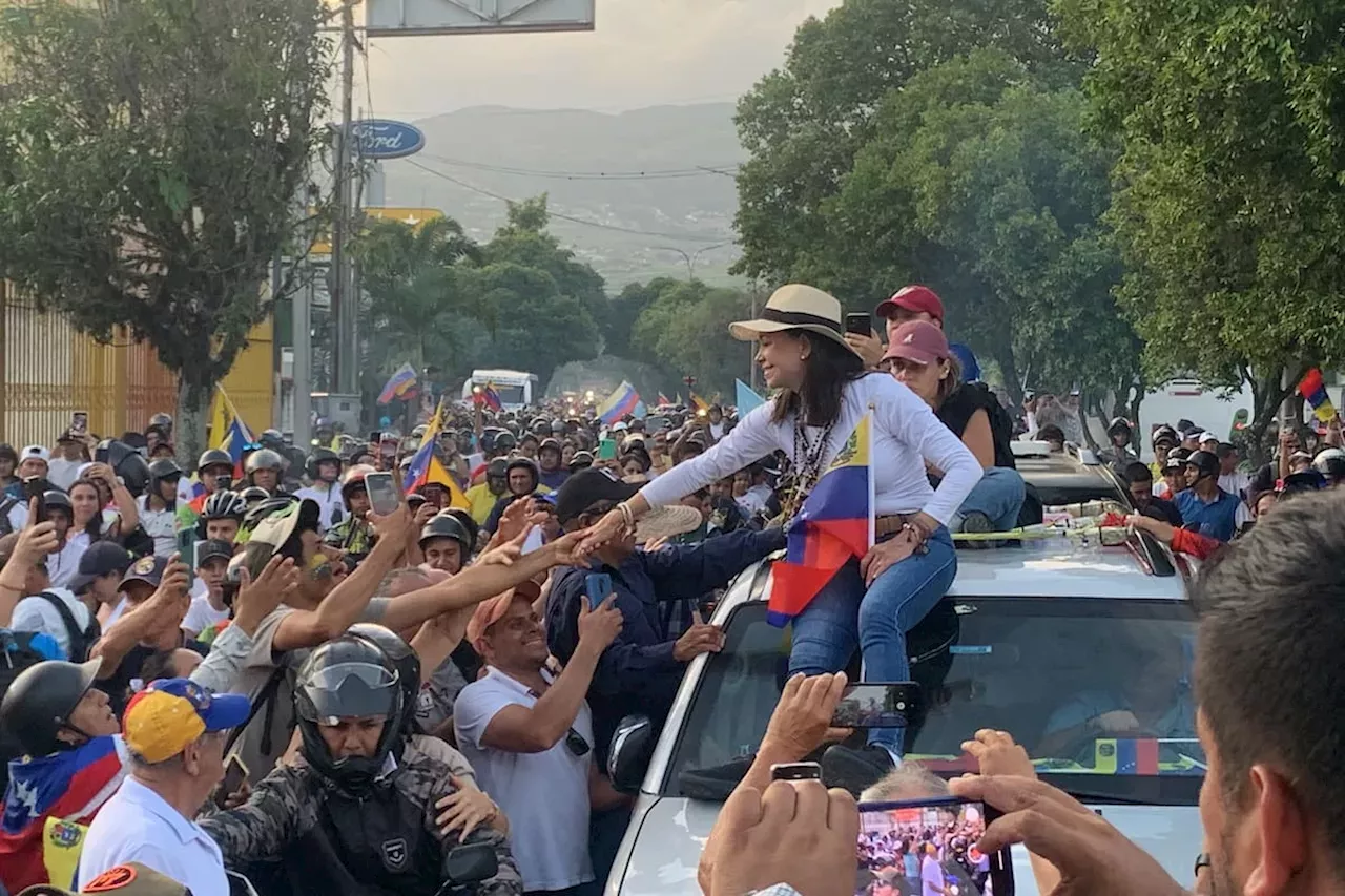 “viene La Mujer De Hierro”: María Corina Machado Convocó A Miles De 