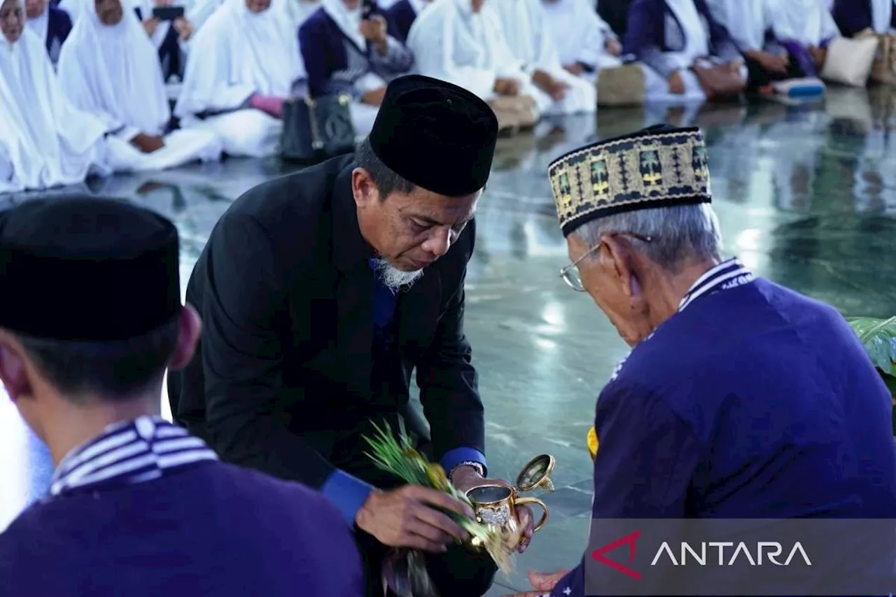 Pemkab Nagan Raya minta CJH jaga nama baik tanah air di tanah suci