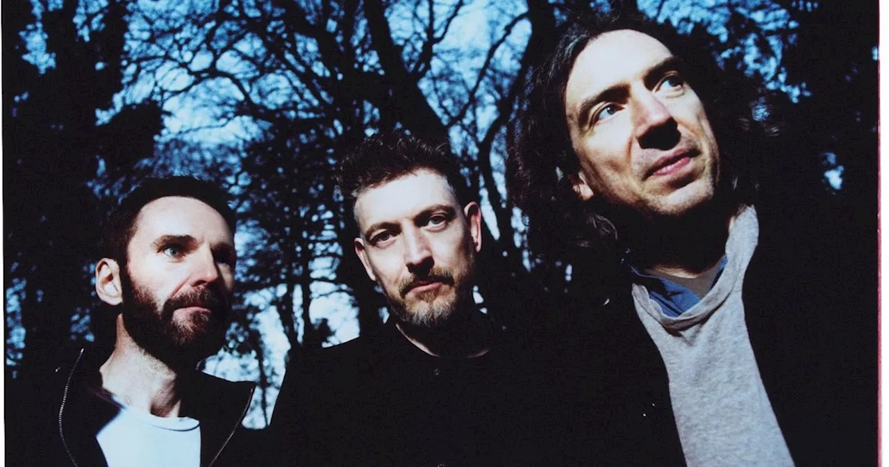 Snow Patrol return with new single, album and tour after six years away