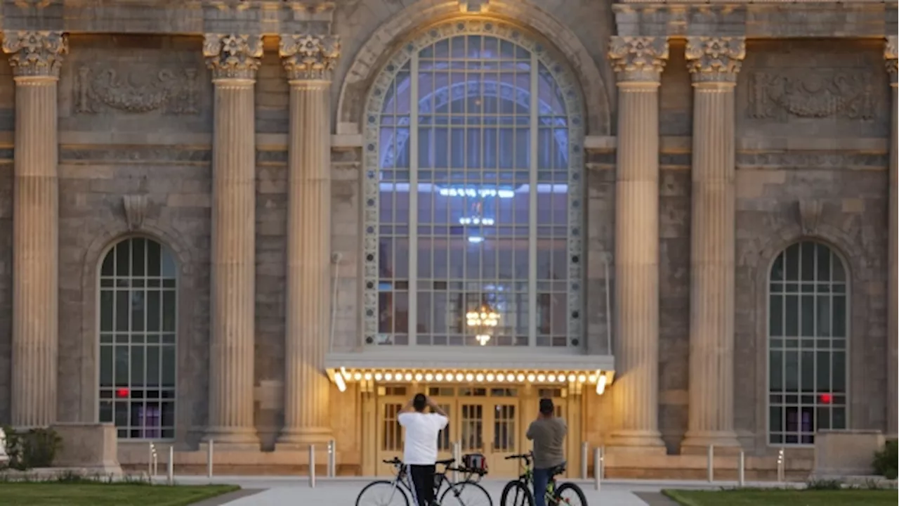 Ford Bets on Overhaul of Decrepit Train Depot to Bolster Detroit’s Revival