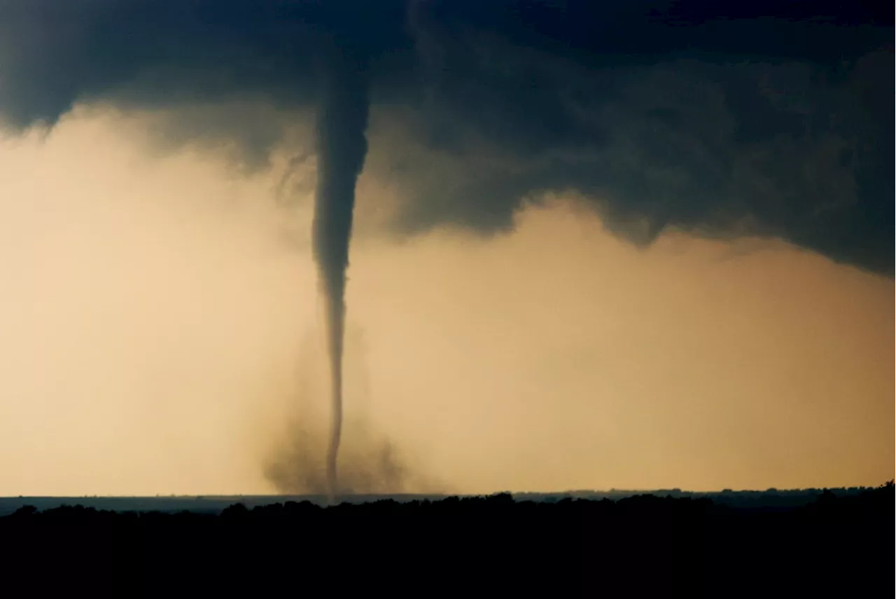 Tornado System Hits KwaZulu-Natal Province, South Africans Scared