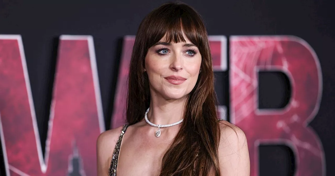 Dakota Johnson: Sie liebt diesen Nike-Sneaker