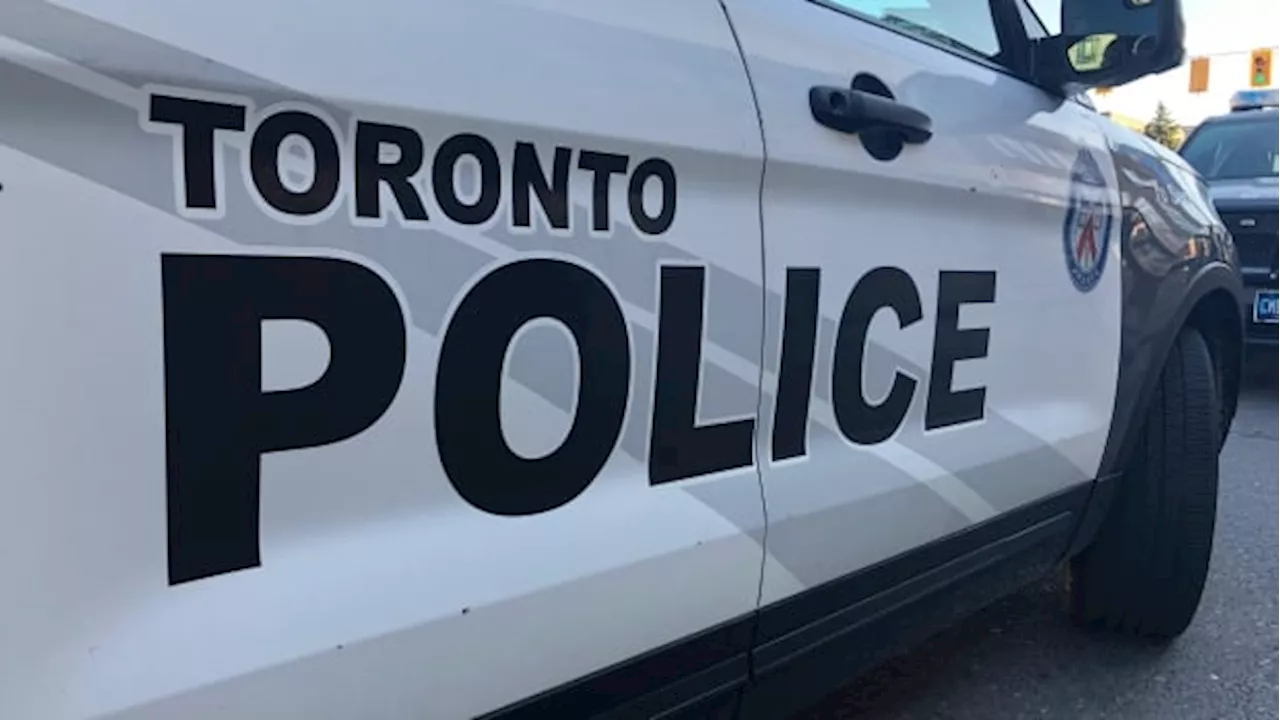 1 dead after quintuple shooting in Etobicoke, police say