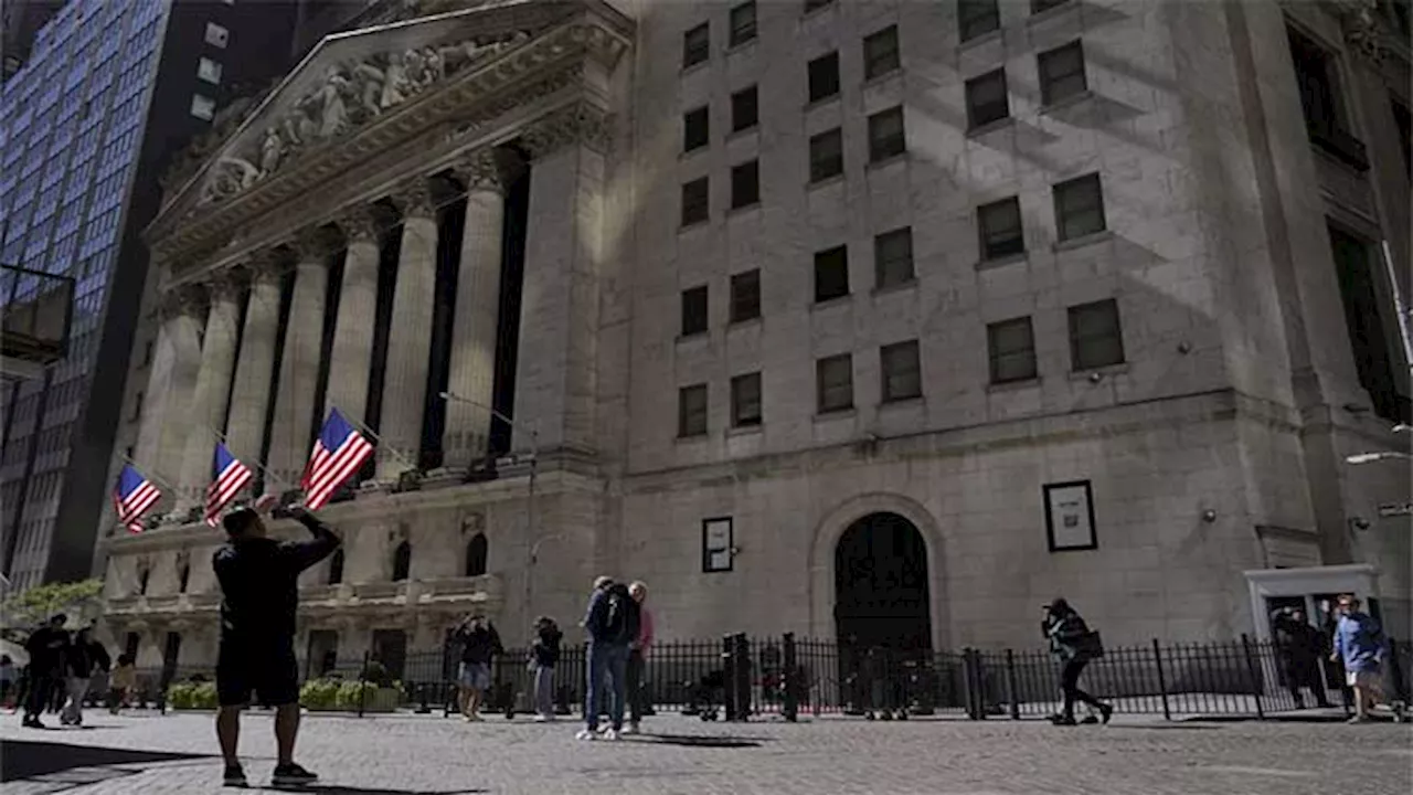 Technical issues briefly halt trading for some NYSE stocks in the latest glitch to hit Wall Street