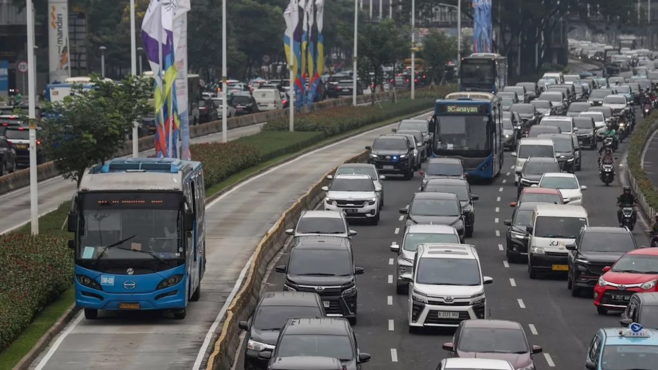 Jumlah Penumpang Transportasi Publik di Jakarta Turun Imbas Masa Lebaran