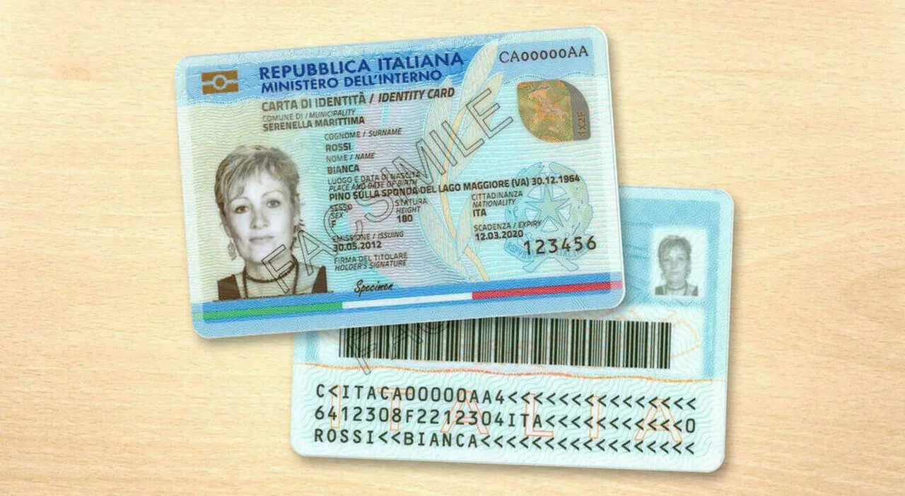 Carta d’identità elettronica a Roma, è una corsa a ostacoli: prenotazioni da fine luglio, vacanze a rischio