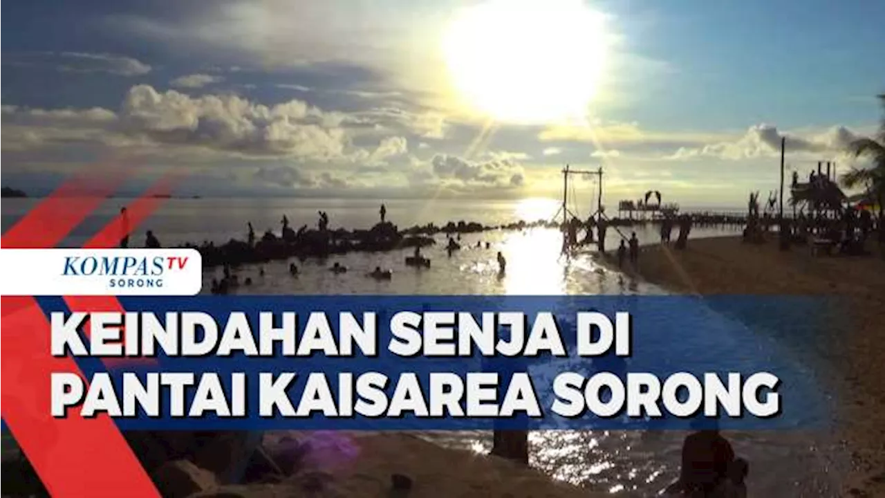 Terpukau Panorama Senja Dari Pantai Kaisarea Sorong