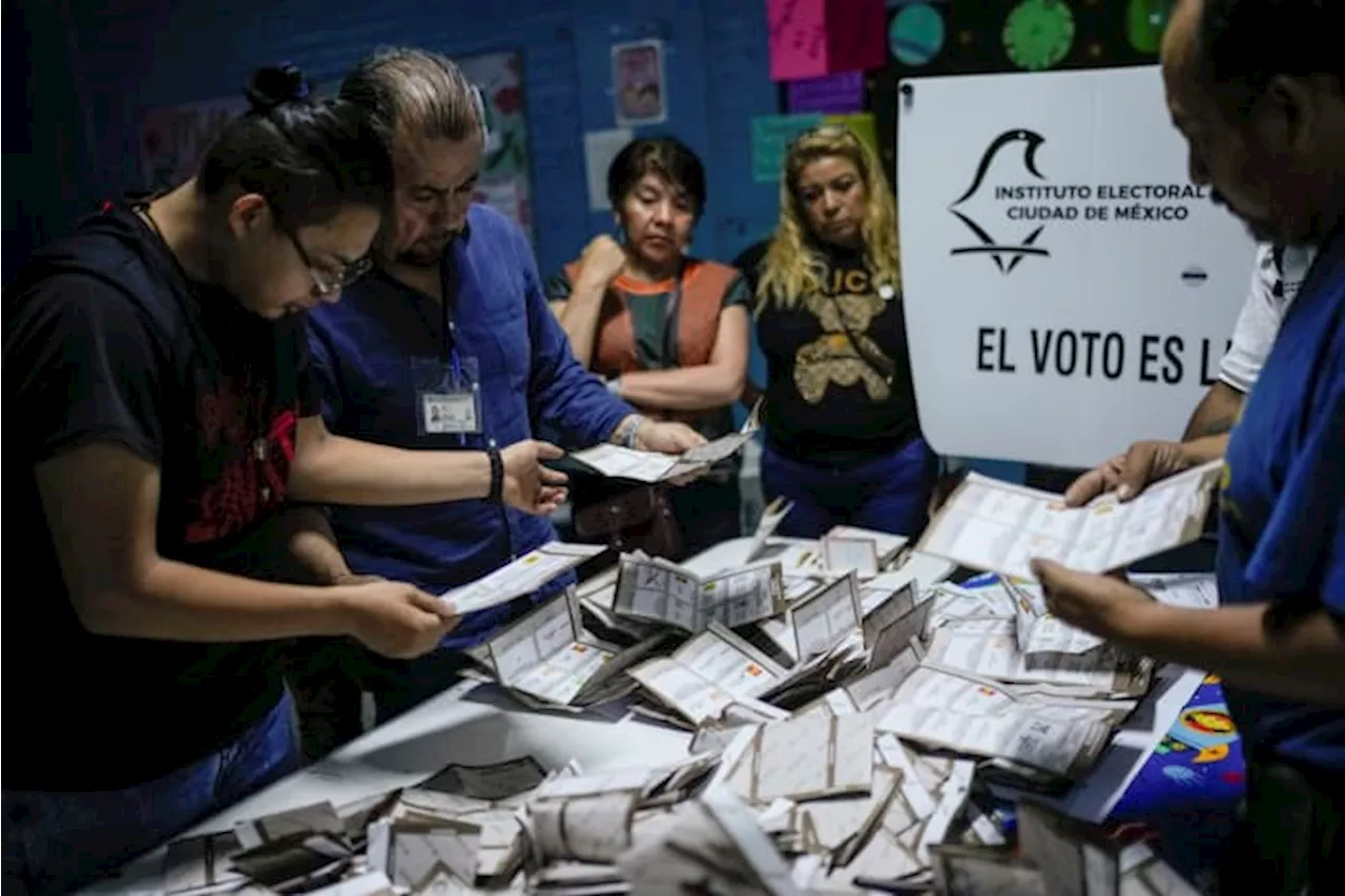 Mexico awakes with joy, division to the first woman elected president, Claudia Sheinbaum