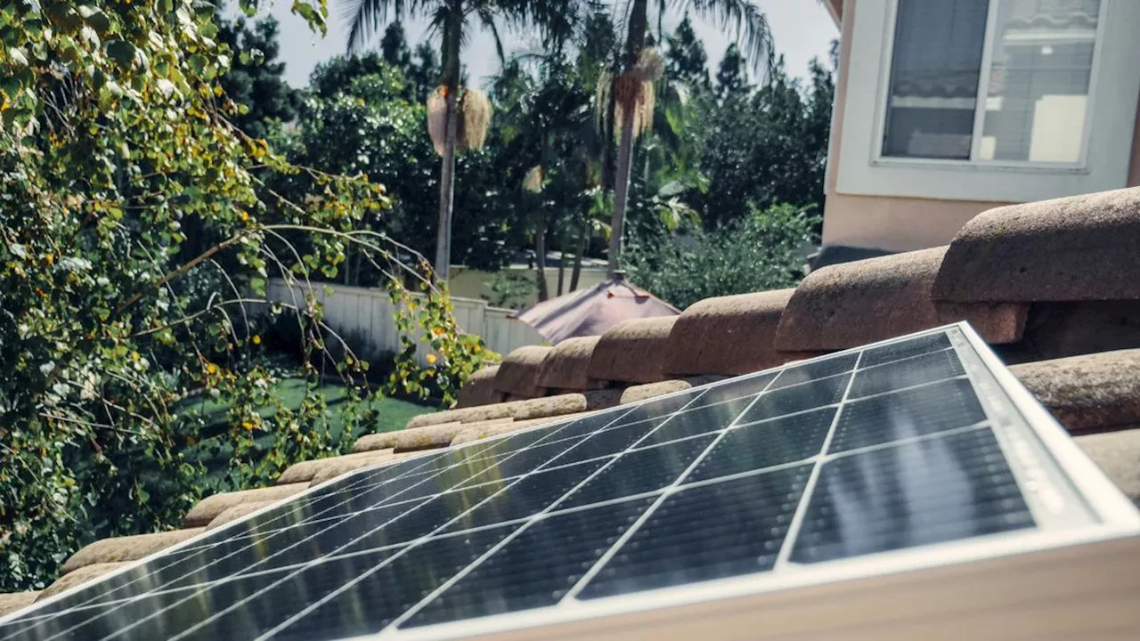 Ce panneau solaire installé en 15 minutes est le bon plan du moment chez Électro Dépôt