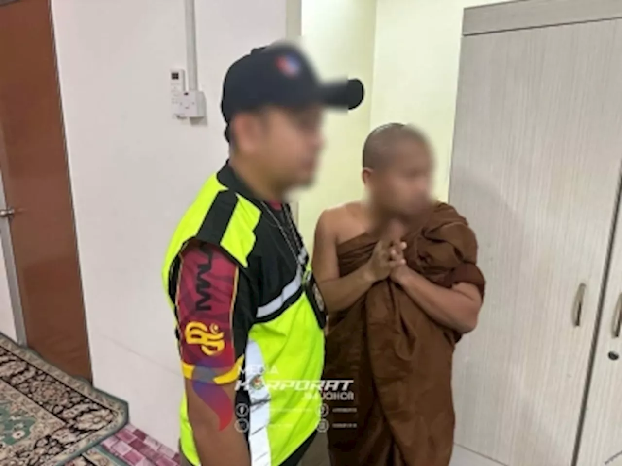 Caretaker of a worship centre among 26 foreigners nabbed by Johor Immigration