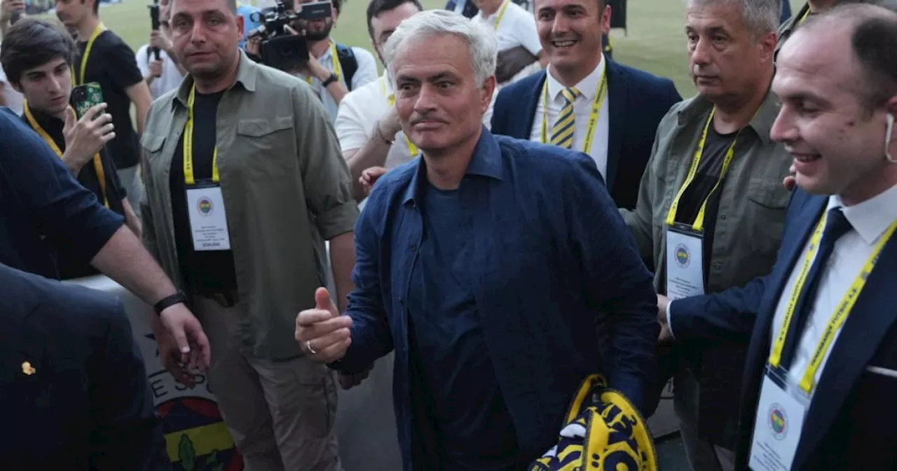 Jose Mourinho wants to make Chelsea outcast his first Fenerbahce signing