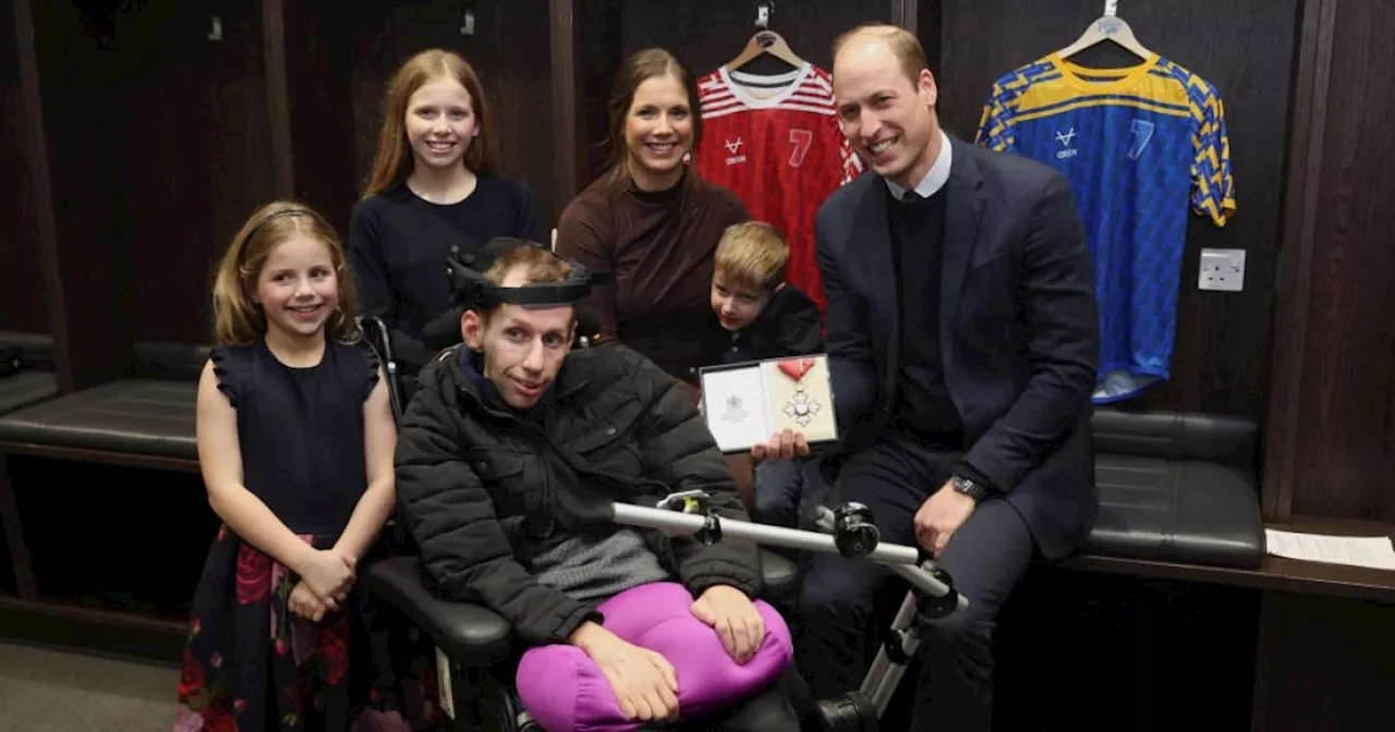 Prince William & Kevin Sinfield lead Rob Burrow tributes after rugby legend's death