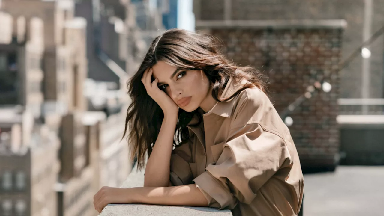 Multifaceted fashion ‘It Girl’ Emily Ratajkowski headlines international campaign