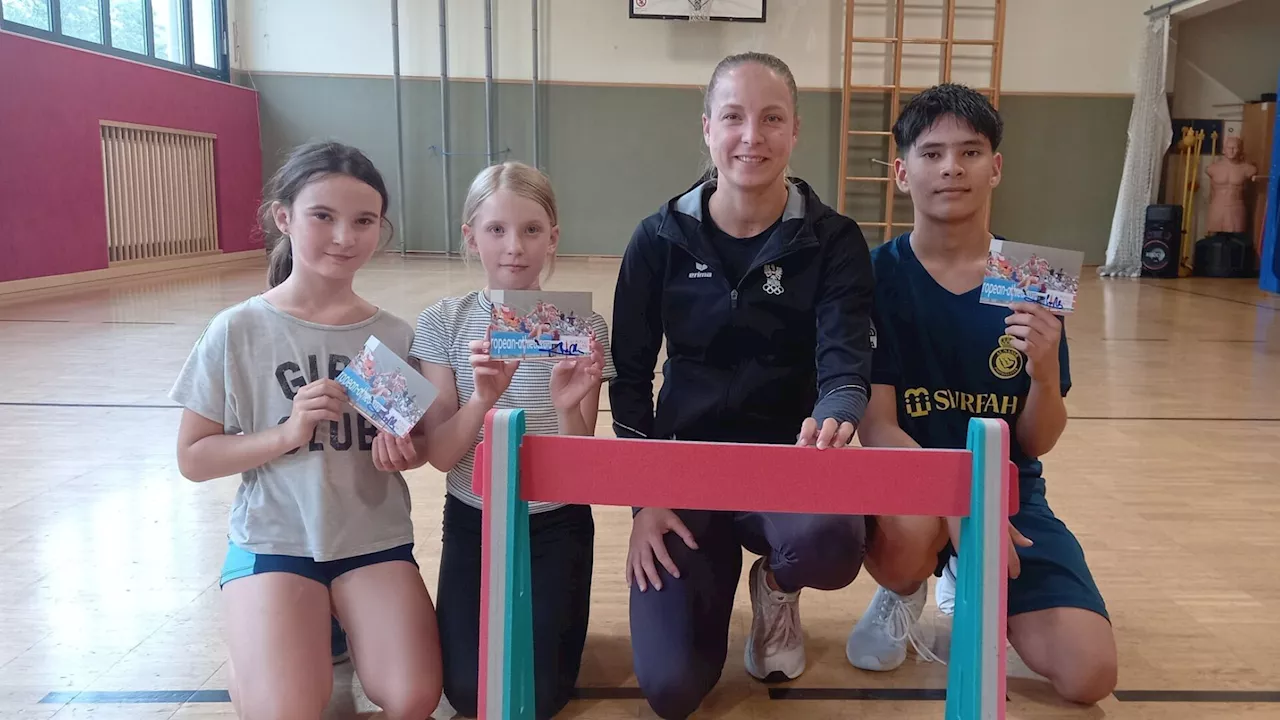 Training mit Österreichs Hürdenstar Lena Pressler