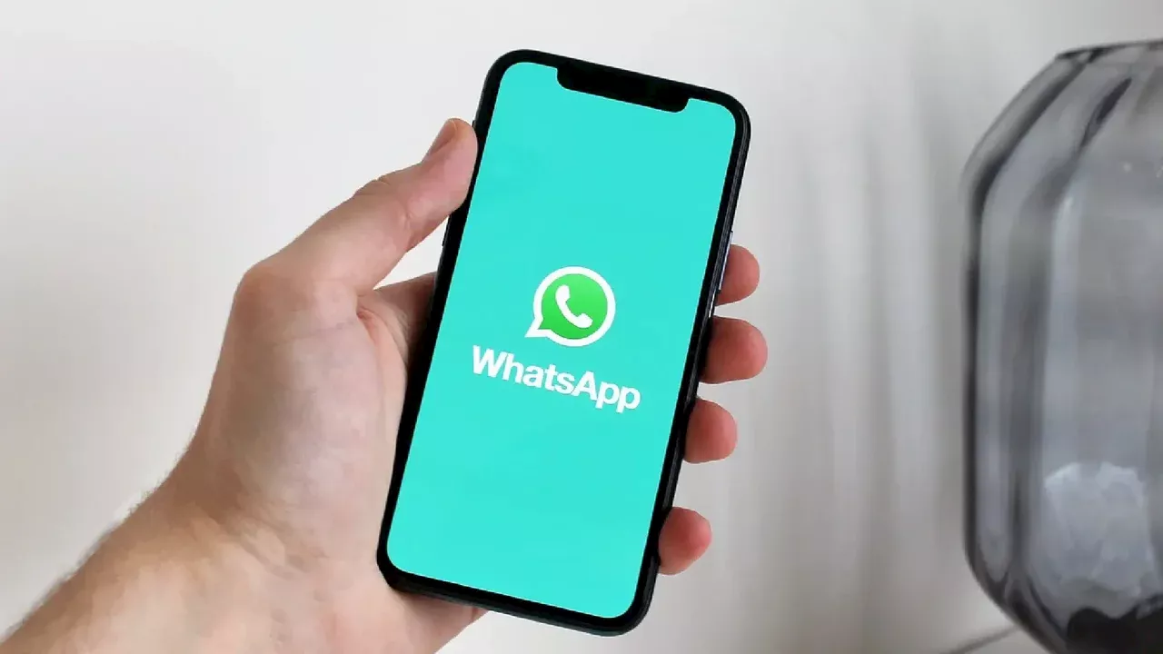 Nueva actualización de WhatsApp: Ahora puede hacer stickers con Inteligencia Artificial