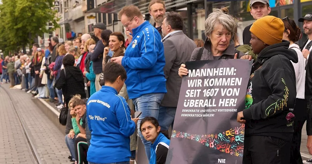 Polizist (29) stirbt nach Messerangriff auf Mannheimer Marktplatz