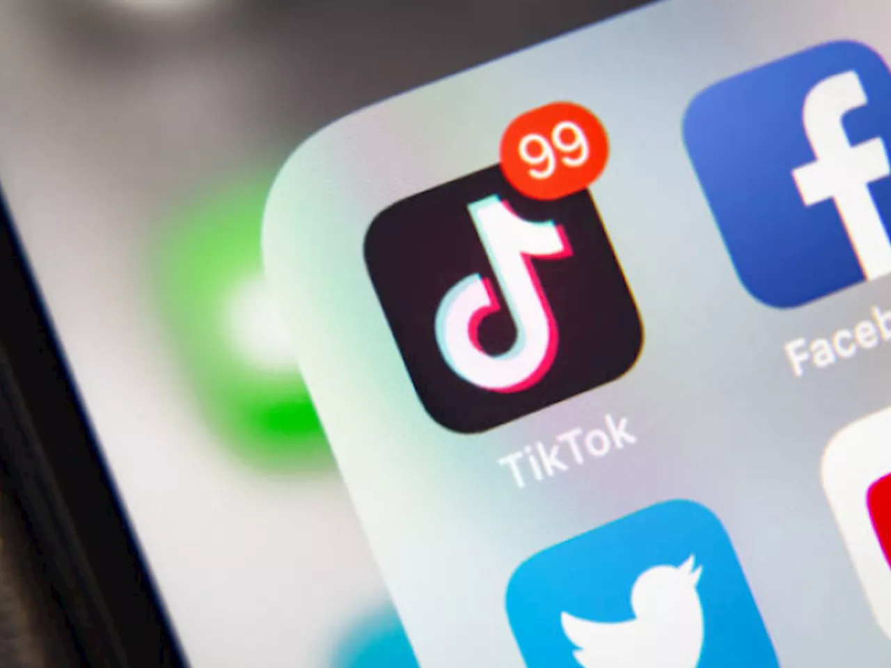 Donald Trump debuta en TikTok, red social que intentó prohibir