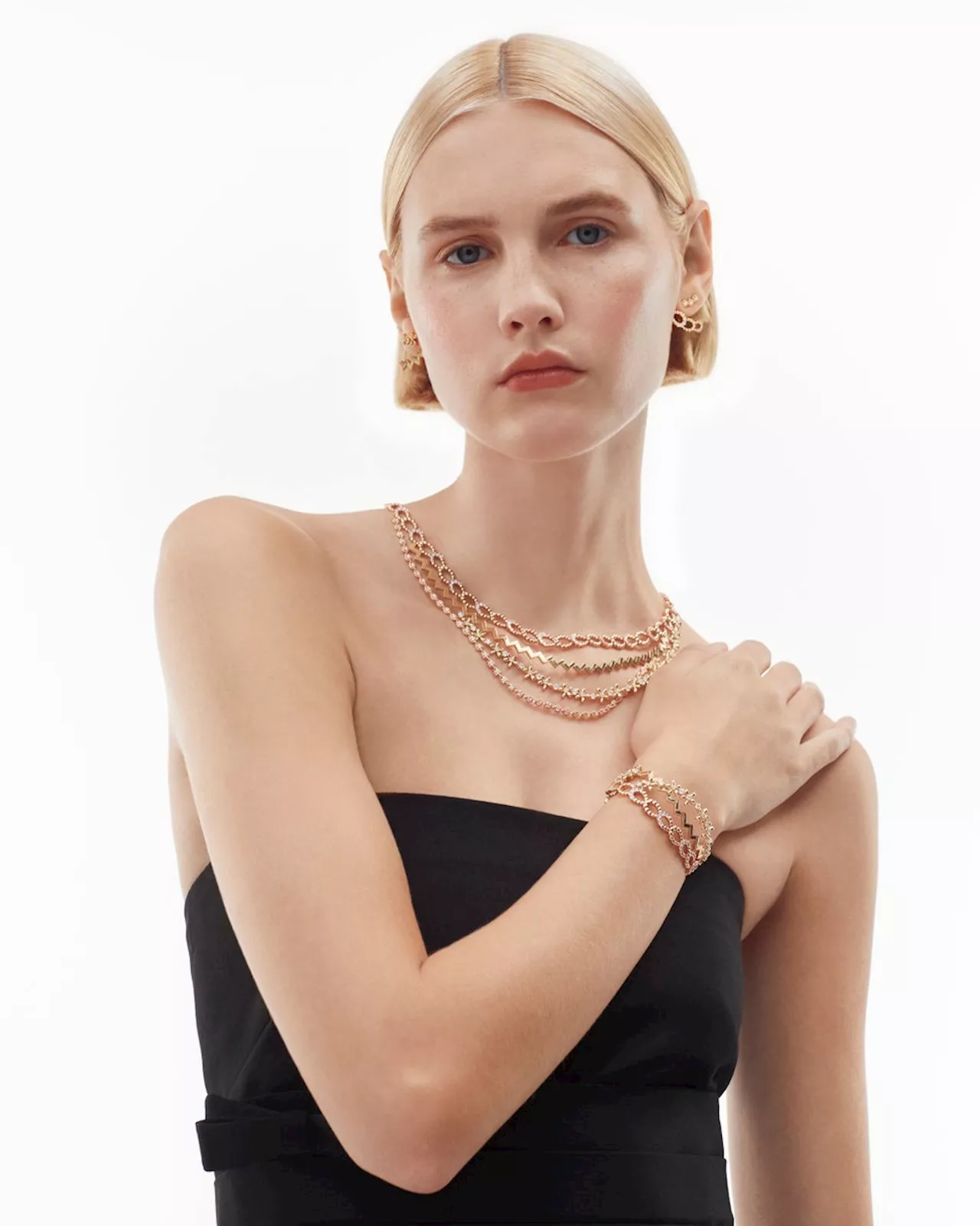 【DIOR FINE JEWELLERY 】「クチュール ディオール」コレクションから 新「ガロン ディオール」が登場