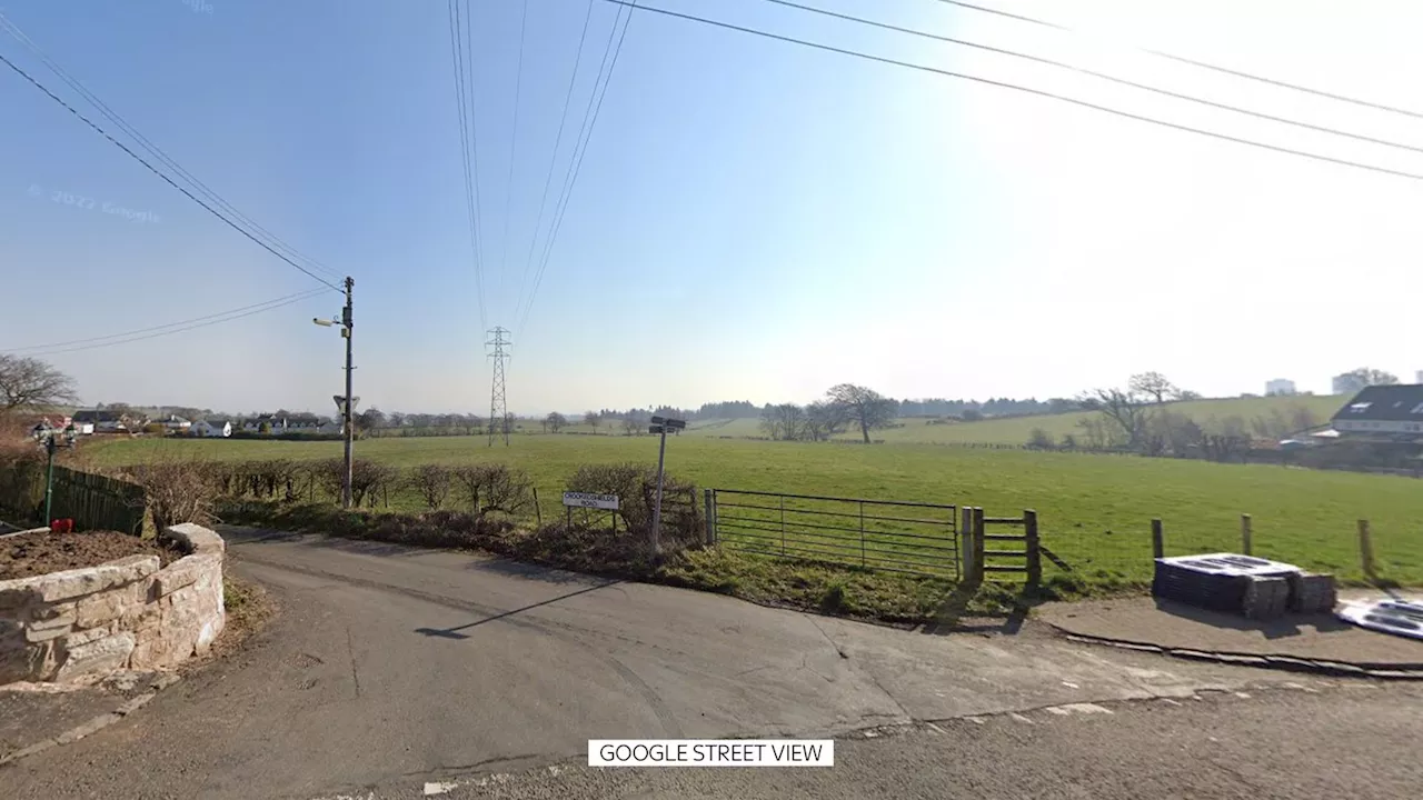 Five teenagers in hospital with serious injuries after car smashes into tree in East Kilbride