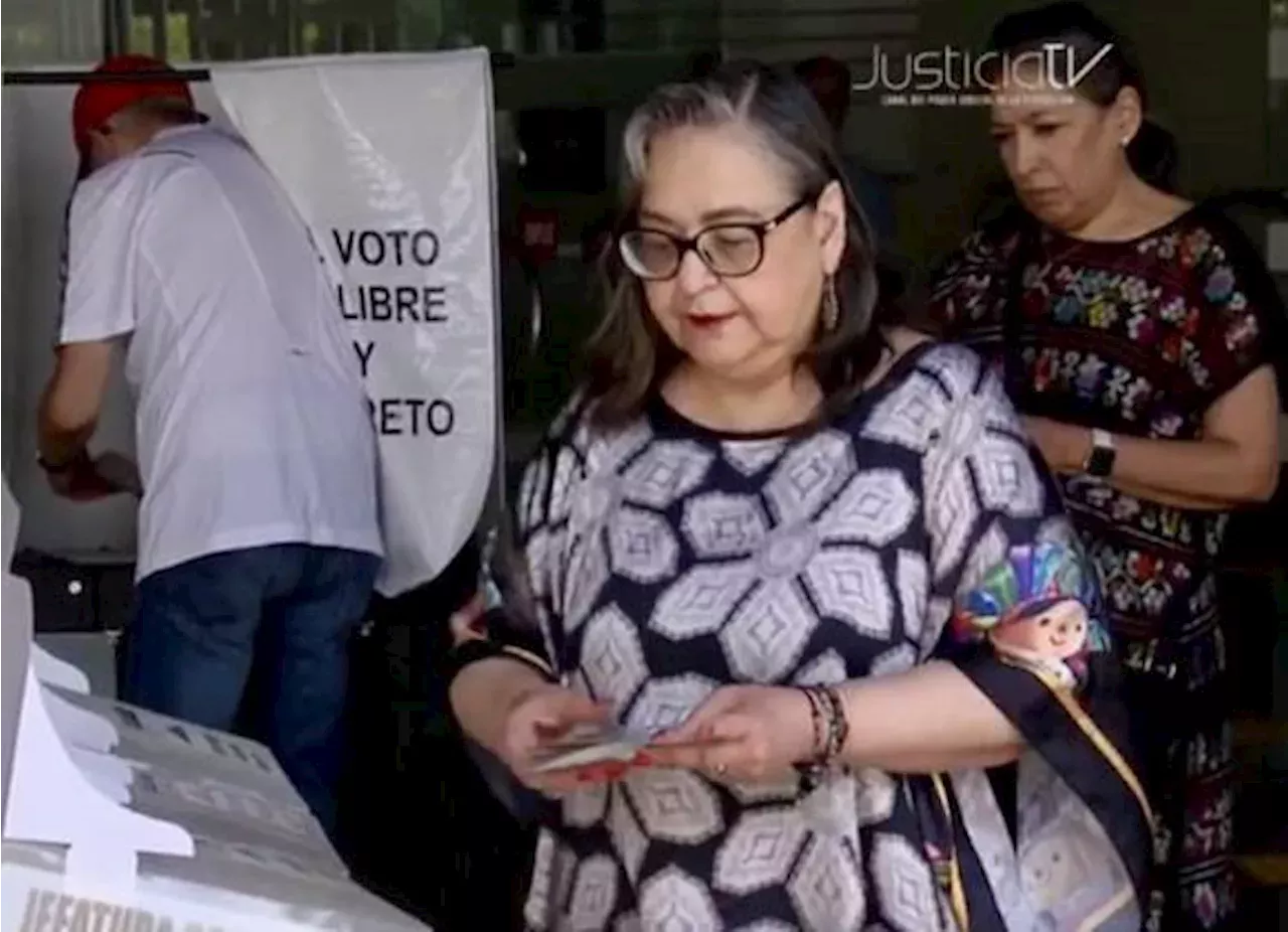 Norma Piña, Presidenta De La Suprema Corte, Acudió A Votar | Arturo ...