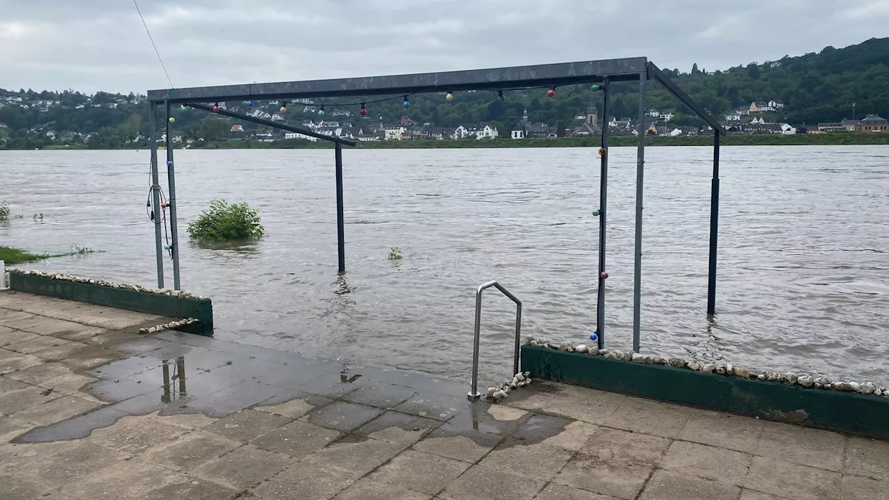 Campingplatz bei Bad Honnef überschwemmt